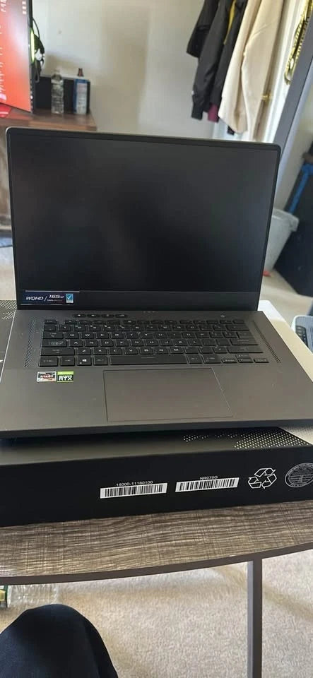 Asus Gaming Laptop ROG Zephyrus Ryzen 9 5900HS 16GB Ram Geforce RTX 3080 1Tb SSD